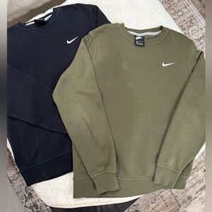 Nike Men's Crewneck Sweaters in Black and Olive